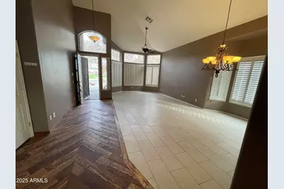 1283 E Saragosa Street, Chandler, AZ 85225 - Photo 9