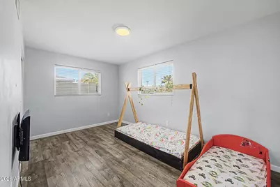 11416 N 112th Drive, Youngtown, AZ 85363 - Photo 9