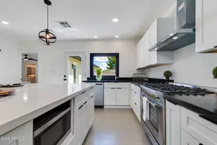 511 E Oregon Ave, Phoenix, AZ 85012 - Photo 7