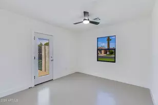 511 E Oregon Ave, Phoenix, AZ 85012 - Photo 11