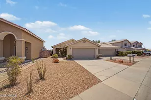 5017 W Wikieup Ln, Glendale, AZ 85308 - Photo 3