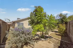 5017 W Wikieup Ln, Glendale, AZ 85308 - Photo 29