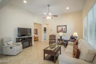 324 N Monterey Ct, Casa Grande, AZ 85194 - Photo 9
