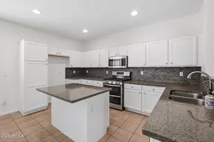 3096 E Ravenswood Dr, Gilbert, AZ 85298 - Photo 19