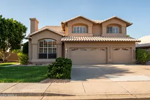 1424 E Horseshoe Ave, Gilbert, AZ 85296 - Photo 1