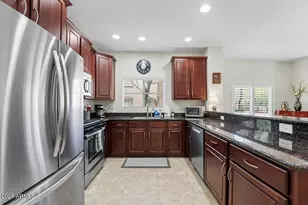 5350 E Deer Valley Dr, Phoenix, AZ 85054 - Photo 7