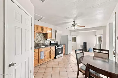10223 N 17th Drive, Phoenix, AZ 85021 - Photo 29