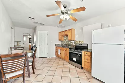 10223 N 17th Drive, Phoenix, AZ 85021 - Photo 27