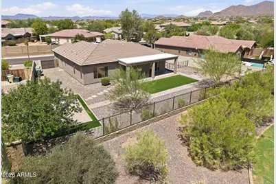 2421 W Kit Carson Court, Phoenix, AZ 85086 - Photo 5