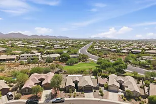2421 W Kit Carson Ct, Phoenix, AZ 85086 - Photo 9
