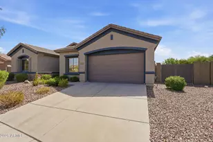 2421 W Kit Carson Ct, Phoenix, AZ 85086 - Photo 11
