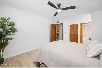 2201 W Union Hills Drive #127, Phoenix, AZ 85027 - Photo 11