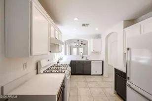 4746 E Woburn Ln, Cave Creek, AZ 85331 - Photo 17
