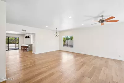 6716 E Beverly Lane, Scottsdale, AZ 85254 - Photo 9