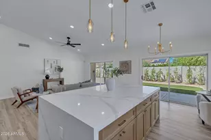5538 W Fallen Leaf Ln, Glendale, AZ 85310 - Photo 13