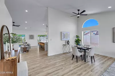 5538 W Fallen Leaf Lane, Glendale, AZ 85310 - Photo 5