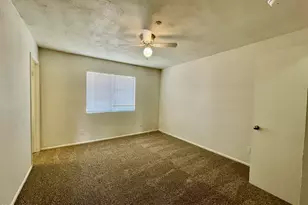 9912 N 87th Ave, Peoria, AZ 85345 - Photo 19