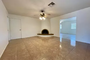 9912 N 87th Ave, Peoria, AZ 85345 - Photo 7