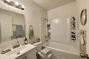 9912 N 87th Ave, Peoria, AZ 85345 - Photo 17
