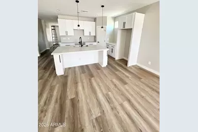 2537 E Southgate Avenue, Phoenix, AZ 85040 - Photo 3