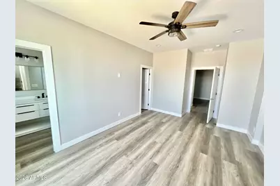 2537 E Southgate Avenue, Phoenix, AZ 85040 - Photo 7