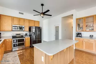 16398 N Oachs Dr, Surprise, AZ 85374 - Photo 9