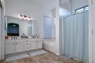 16398 N Oachs Dr, Surprise, AZ 85374 - Photo 17