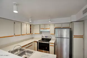 1717 E Union Hills Dr, Phoenix, AZ 85024 - Photo 5
