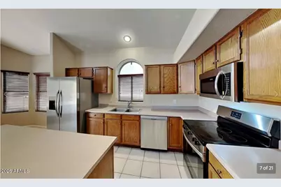 10201 S Hopi Lane, Goodyear, AZ 85338 - Photo 7