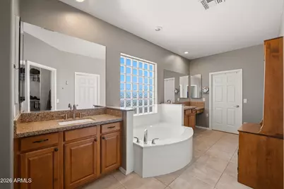 1329 S Iowa Court, Chandler, AZ 85286 - Photo 41