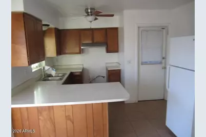 6720 W Medlock Drive, Glendale, AZ 85303 - Photo 5