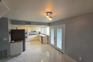 8407 E Chaparral Rd, Scottsdale, AZ 85250 - Photo 3