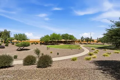 22013 N 261st Lane, Buckeye, AZ 85396 - Photo 37