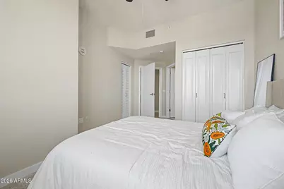 310 S 4th Street #1401, Phoenix, AZ 85004 - Photo 21
