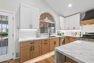 21524 N 66th Ln, Glendale, AZ 85308 - Photo 11