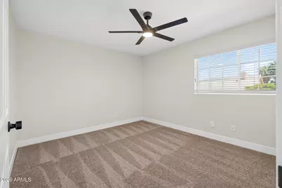 21524 N 66th Lane, Glendale, AZ 85308 - Photo 37