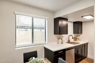 1827 E Lemon St, Tempe, AZ 85281 - Photo 9