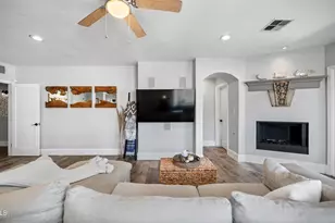 3244 E Weldon Ave, Phoenix, AZ 85018 - Photo 39