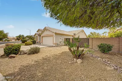 12589 W Amelia Avenue, Avondale, AZ 85392 - Photo 3