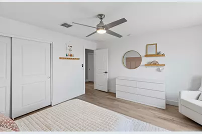 9336 W Georgia Avenue, Glendale, AZ 85305 - Photo 35