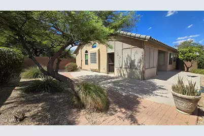 15857 W Moreland Street, Goodyear, AZ 85338 - Photo 25