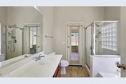 15857 W Moreland Street, Goodyear, AZ 85338 - Photo 17
