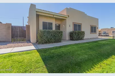 2300 E Magma Road #9, San Tan Valley, AZ 85143 - Photo 1