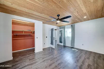 2033 N 22nd Place, Phoenix, AZ 85006 - Photo 11