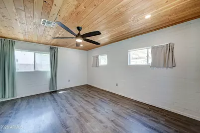 2033 N 22nd Place, Phoenix, AZ 85006 - Photo 13