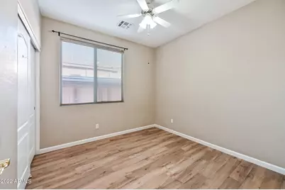 6222 W Wikieup Lane, Glendale, AZ 85308 - Photo 17