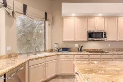 16015 N 66th Street, Scottsdale, AZ 85254 - Photo 9