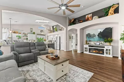 17643 W Weatherby Drive, Surprise, AZ 85374 - Photo 5