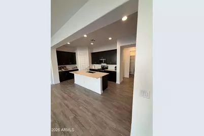 3823 E Bartlettway Way, Chandler, AZ 85249 - Photo 11
