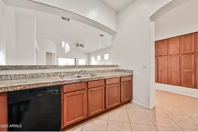 7136 W Forest Grove Avenue, Phoenix, AZ 85043 - Photo 5